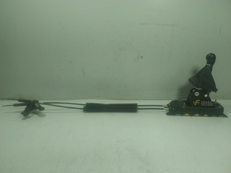 Recambio de palanca cambio para seat ibiza v (kj1, kjg) 1.0 tsi referencia OEM IAM 5R3711049L 5R3711049L 