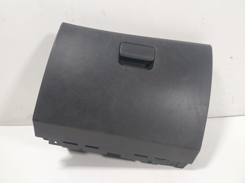 Recambio de guantera para mercedes-benz clase a (w176) 1.5 cdi cat referencia OEM IAM A17668000919H68  