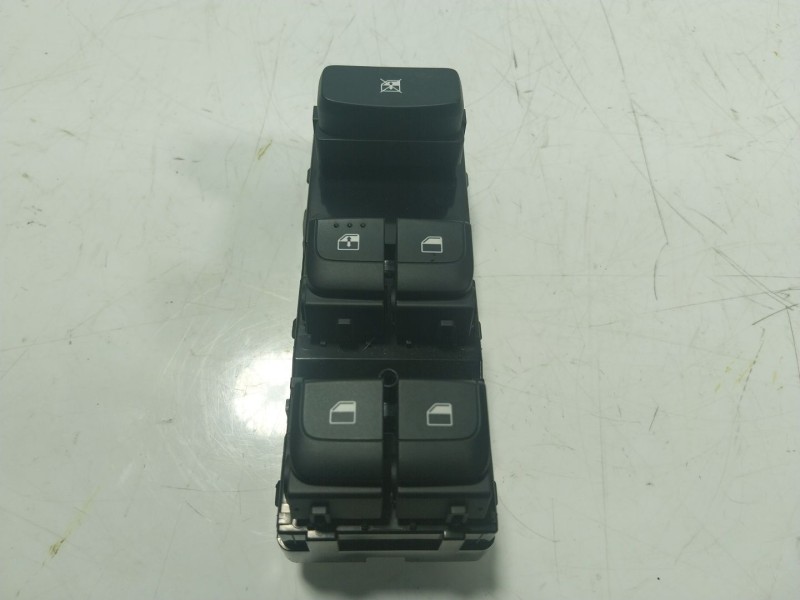 Recambio de mando elevalunas delantero izquierdo para kia stonic (ybcuv) 1.2 cat referencia OEM IAM 93571H8100 93570H8000 