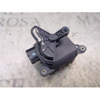 MOTOR APERTURA TRAMPILLAS CLIMATIZADOR 4B1820511C 0132801129 0132801129