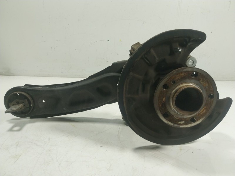 Recambio de mangueta trasera izquierda para mercedes-benz clase a (w176) 1.5 cdi cat referencia OEM IAM A2463503541 2460306 