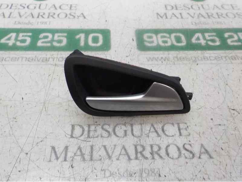 Recambio de maneta interior delantera derecha para ford focus lim. trend referencia OEM IAM 1746825  