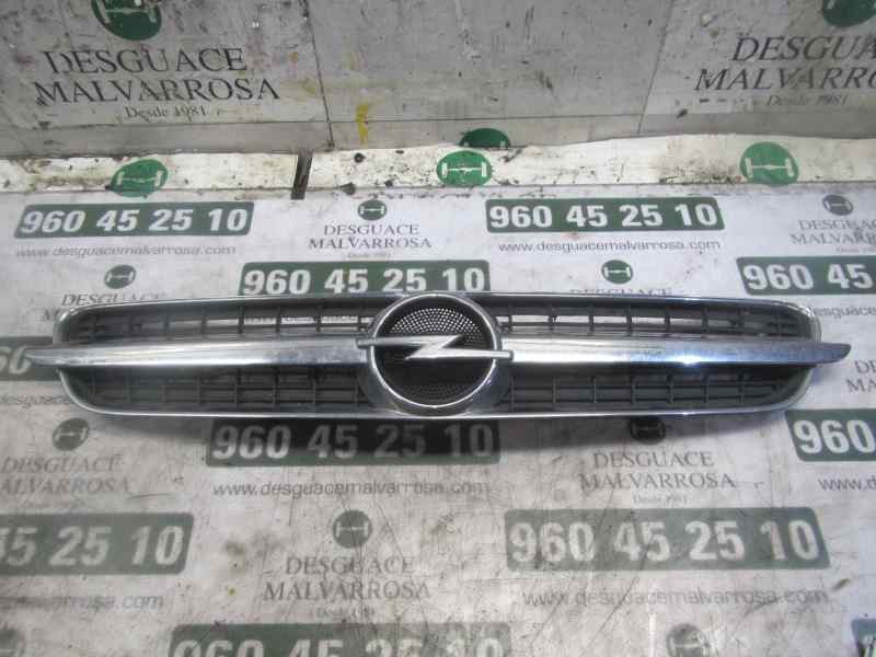 Recambio de rejilla para opel vectra c berlina 1.9 cdti referencia OEM IAM   