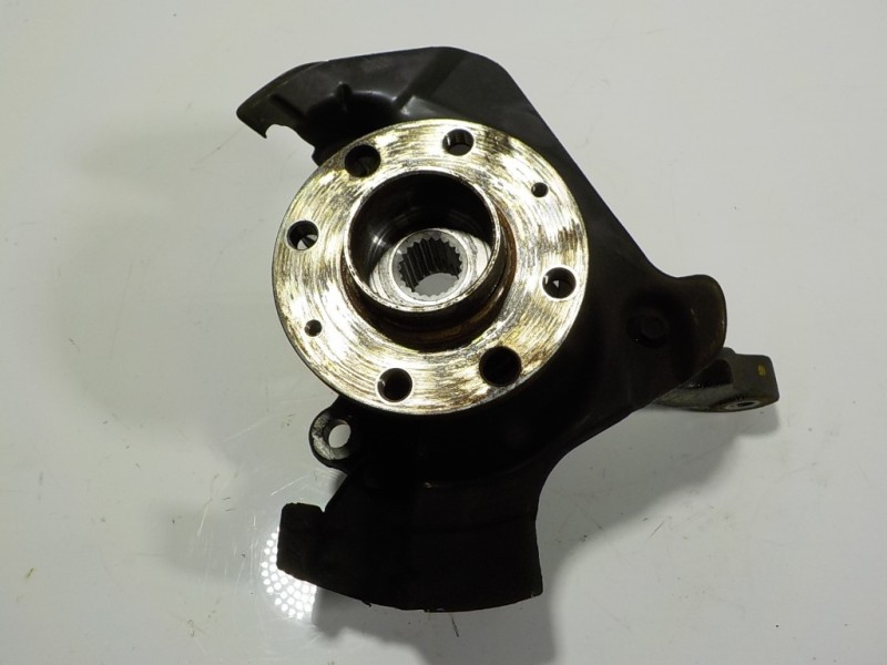 Recambio de mangueta delantera izquierda para opel corsa e 1.4 referencia OEM IAM 13388767 13388767 93188889