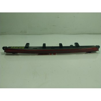 PILOTO TRASERO CENTRAL A1769061700 