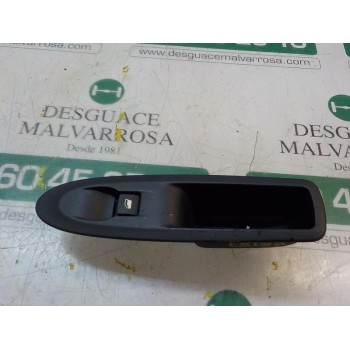 MANDO ELEVALUNAS TRASERO DERECHO 6490JZ 
