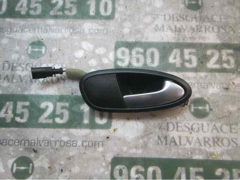 Recambio de maneta interior delantera derecha para seat leon (1p1) 2.0 tdi referencia OEM IAM 5P0837114B3Q7  