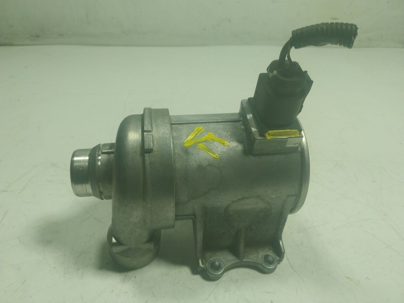 Recambio de bomba agua para volvo xc90 excellence plug-in hybrid awd referencia OEM IAM 31368715 31368715 