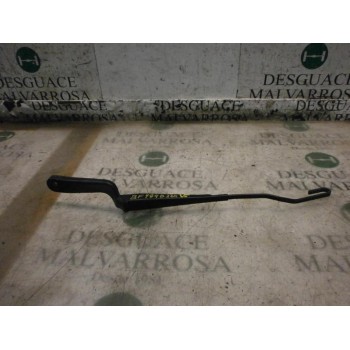 BRAZO LIMPIA DELANTERO IZQUIERDO 