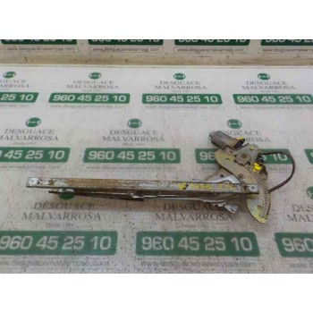 ELEVALUNAS TRASERO DERECHO 