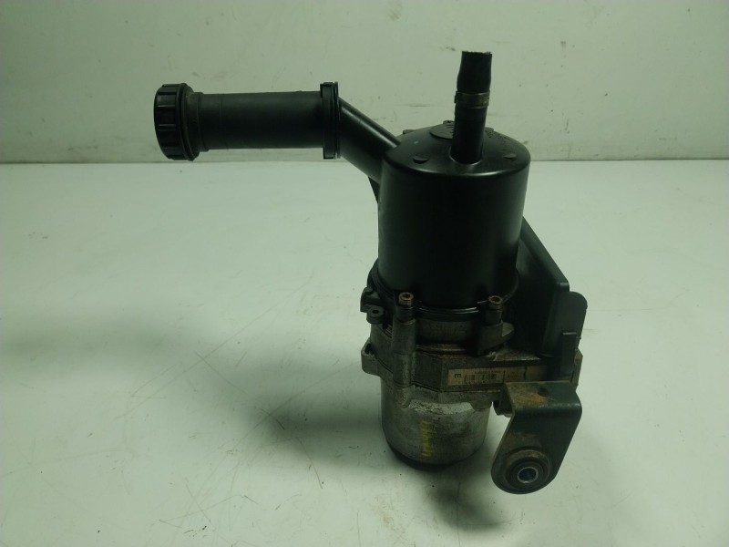 Recambio de bomba direccion para peugeot 3008 i monospace (0u_) 1.6 hdi referencia OEM IAM 400889  
