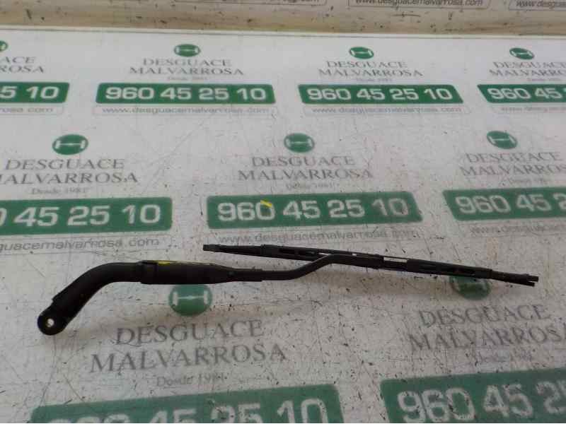 Recambio de brazo limpia trasero para kia carens 2.0 turbodiesel cat referencia OEM IAM   