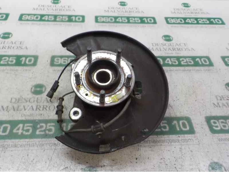 Recambio de mangueta delantera izquierda para opel astra j lim. 2.0 16v cdti referencia OEM IAM 13319482  