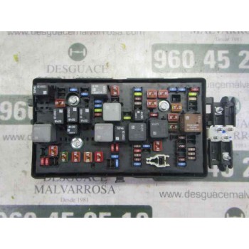 CAJA RELES / FUSIBLES 22953003 13345497 