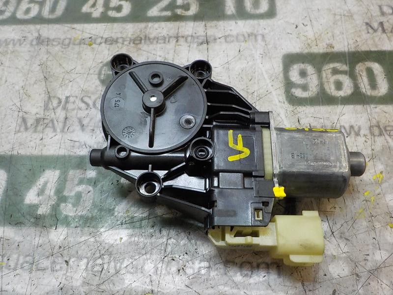Recambio de motor elevalunas delantero derecho para ford fiesta (ccn) trend referencia OEM IAM   
