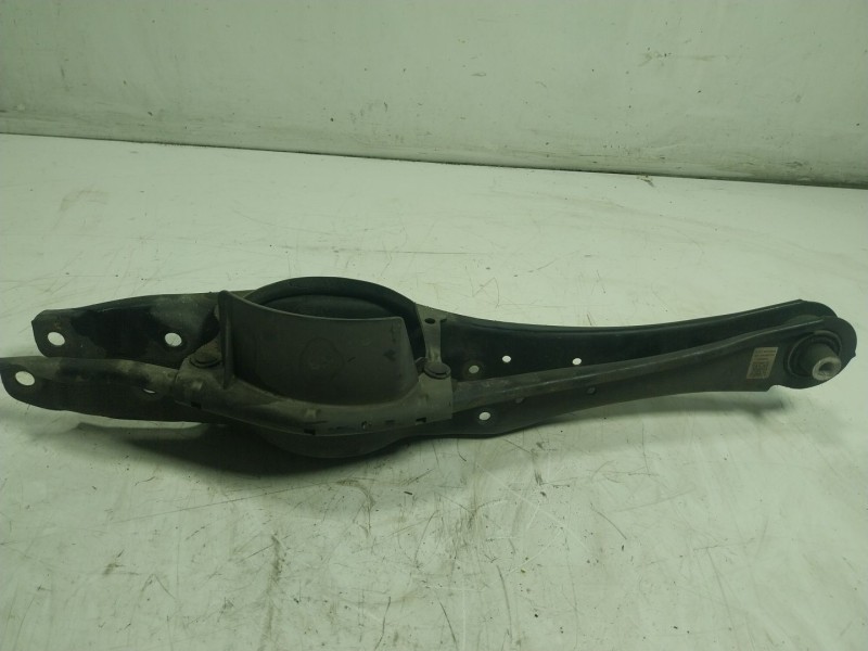 Recambio de brazo suspension inferior trasero derecho para audi a3 (8v) 2.0 16v tdi referencia OEM IAM 5Q0505311D  