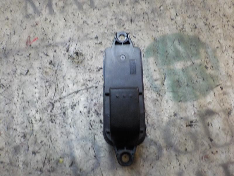 Recambio de mando elevalunas trasero derecho para mazda cx-7 (er) 2.2 turbodiesel cat referencia OEM IAM EH6366380  