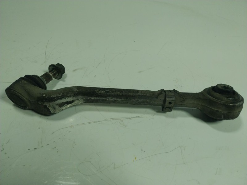 Recambio de brazo suspension inferior delantero izquierdo para bmw 3 touring (f31) 316 d referencia OEM IAM 31126852991  