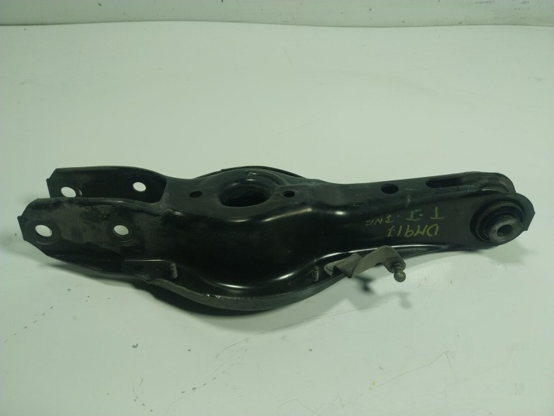 Recambio de brazo suspension inferior trasero izquierdo para bmw 3 touring (f31) 316 d referencia OEM IAM 33326884694  