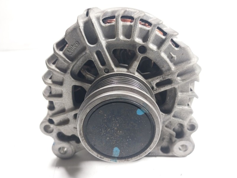 Recambio de alternador para seat leon (5f1) 1.6 tdi referencia OEM IAM 04L903021D 04L903021 