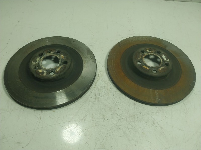 Recambio de disco freno trasero para volvo xc90 excellence plug-in hybrid awd referencia OEM IAM 31687441  