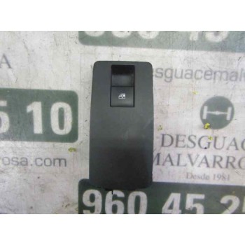 MANDO ELEVALUNAS DELANTERO DERECHO 13301886 13301886 