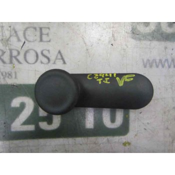 MANETA ELEVALUNAS TRASERA IZQUIERDA 13288655 