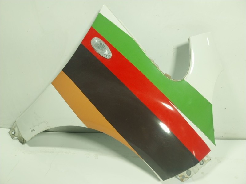 Recambio de aleta delantera derecha para citroën c-zero seduction referencia OEM IAM 7840CN  