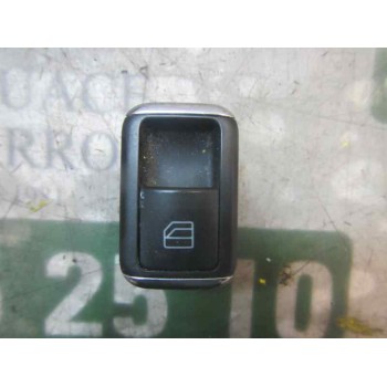 MANDO ELEVALUNAS DELANTERO DERECHO A20490555029107 A2048707358 