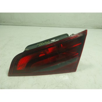 PILOTO TRASERO DERECHO INTERIOR 8V4945094 8V4945064 