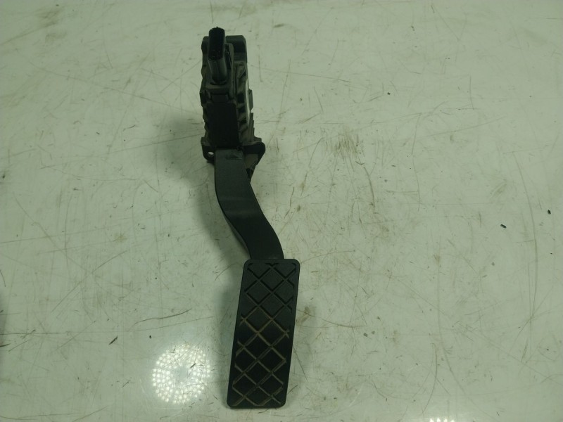 Recambio de potenciometro pedal para audi a3 (8v) 2.0 16v tdi referencia OEM IAM 5Q1721503H 5Q1721503H 