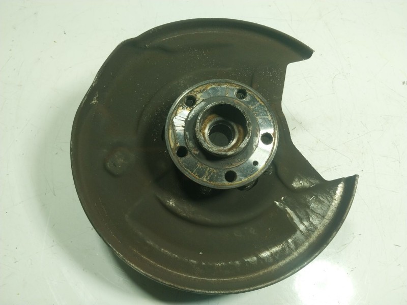 Recambio de mangueta trasera izquierda para volvo xc90 excellence plug-in hybrid awd referencia OEM IAM 31658319  