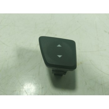 MANDO ELEVALUNAS DELANTERO IZQUIERDO 735450601 3050604512A 