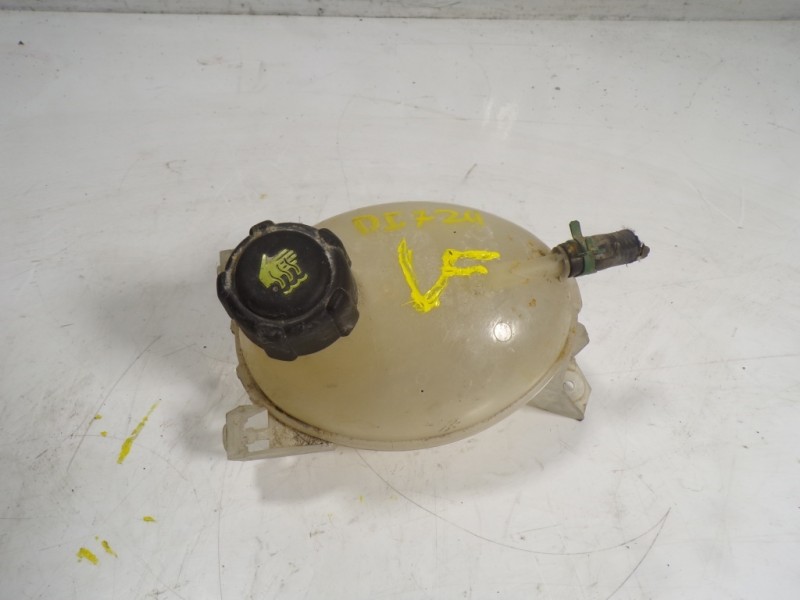 Recambio de deposito expansion para renault clio iv 1.5 dci diesel fap referencia OEM IAM 217104354R  