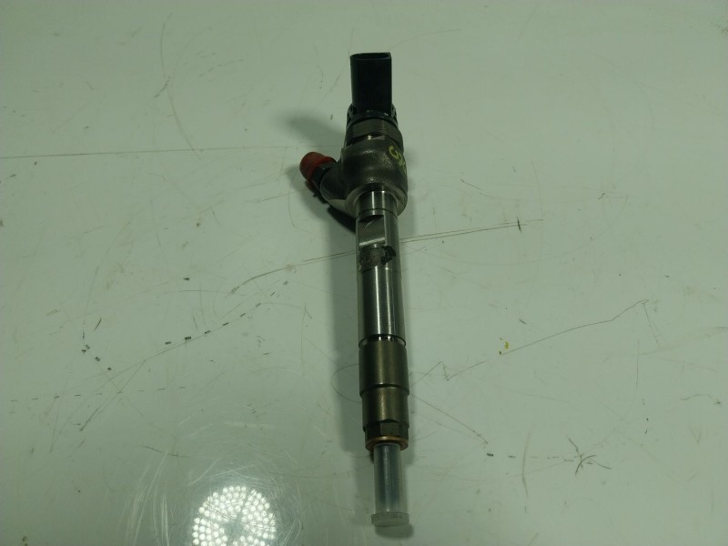 Recambio de inyector para bmw 3 touring (f31) 316 d referencia OEM IAM 13538514146 0445110613 