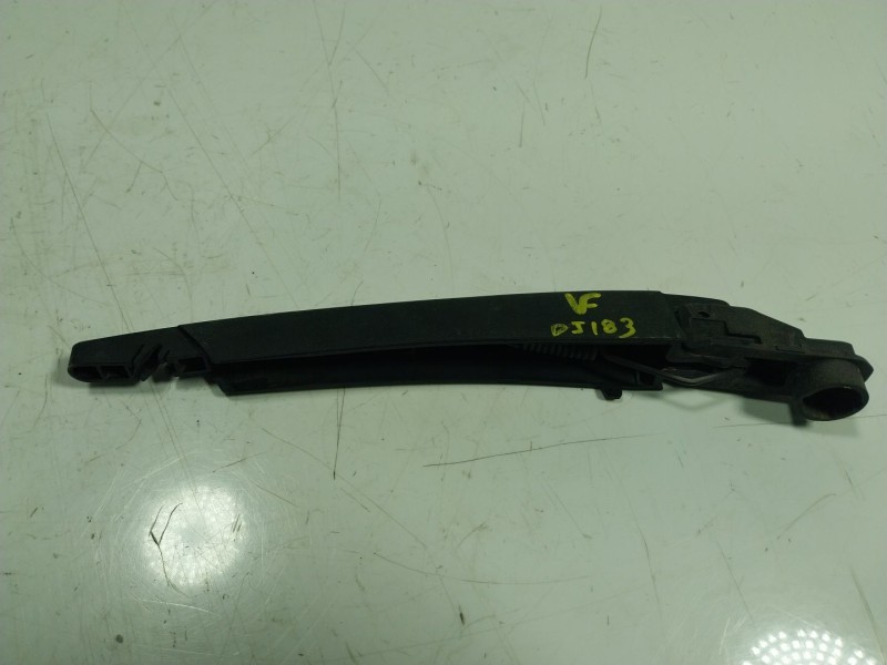 Recambio de brazo limpia trasero para renault zoe life referencia OEM IAM   