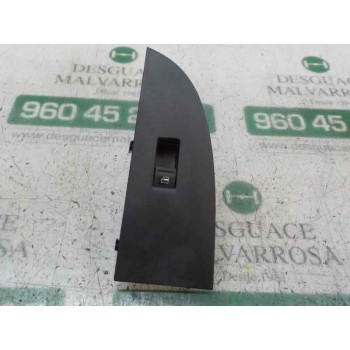 MANDO ELEVALUNAS DELANTERO DERECHO 