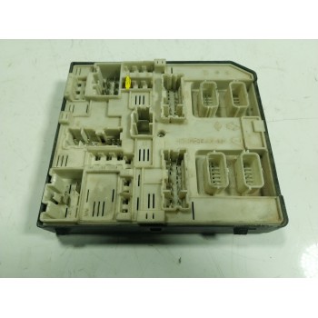 CAJA RELES / FUSIBLES 284B64259R 