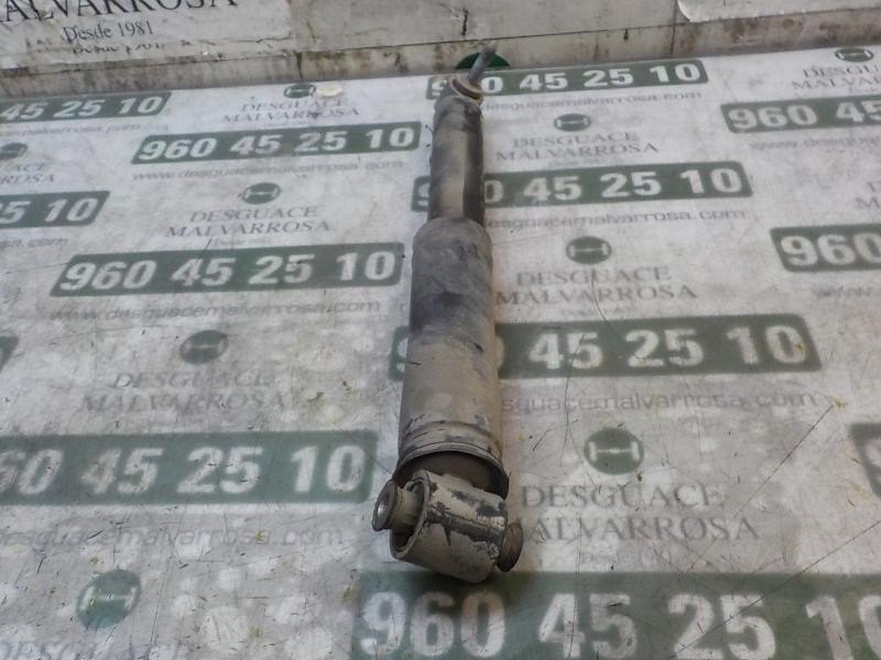 Recambio de amortiguador trasero derecho para renault scenic iii grand family edition referencia OEM IAM 562100028R  