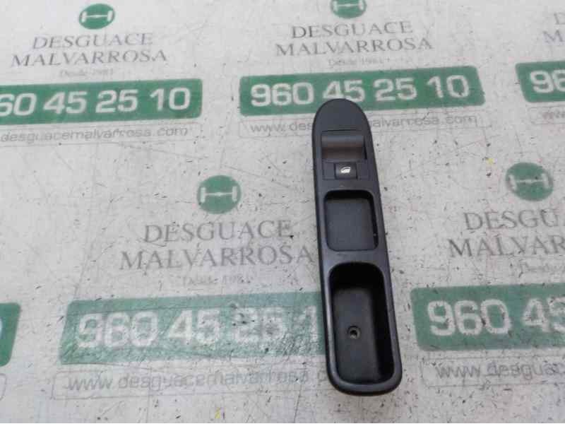 Recambio de mando elevalunas delantero derecho para peugeot 307 berlina (s2) 1.6 16v hdi referencia OEM IAM   