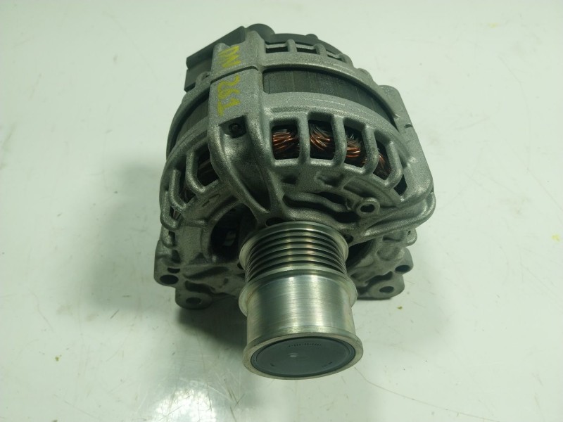 Recambio de alternador para volkswagen t-cross (c11, d31) 1.0 tsi referencia OEM IAM 05E903027B 05E903027 