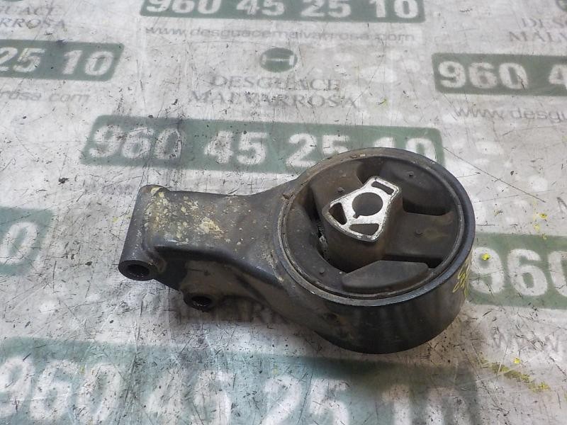 Recambio de soporte cambio para opel insignia berlina edition referencia OEM IAM 13228303  
