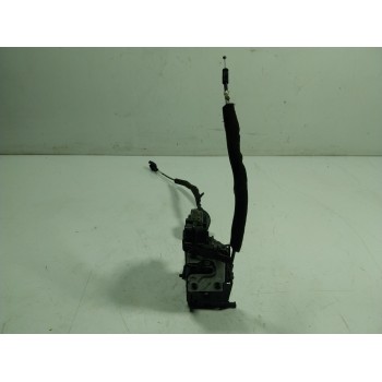 CERRADURA PUERTA TRASERA DERECHA 825029017R 