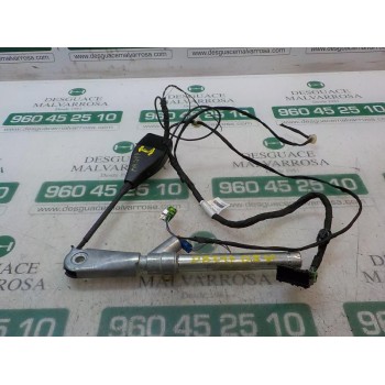 PRETENSOR AIRBAG DERECHO 