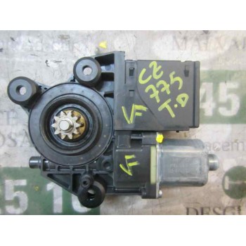 MOTOR ELEVALUNAS TRASERO DERECHO 827303178R 827300005R 