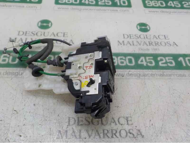 Recambio de cerradura puerta trasera derecha para hyundai i30 classic referencia OEM IAM 814202L010  