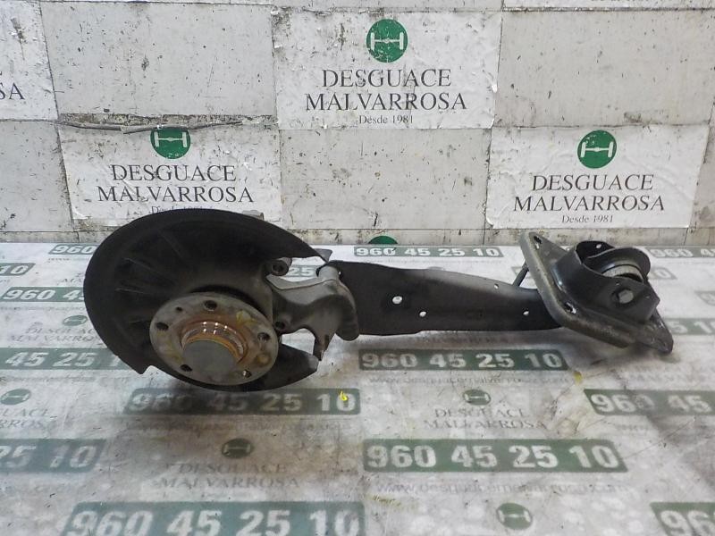 Recambio de mangueta trasera derecha para volkswagen golf vii variant 2.0 tdi referencia OEM IAM 5Q0505436F  