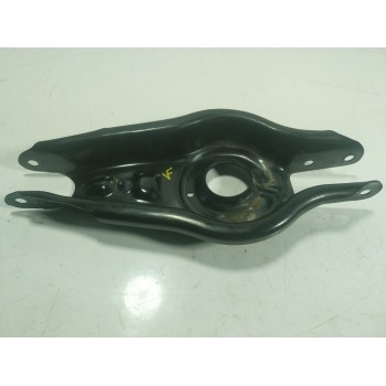 BRAZO SUSPENSION INFERIOR TRASERO DERECHO 104445100F 104445100F