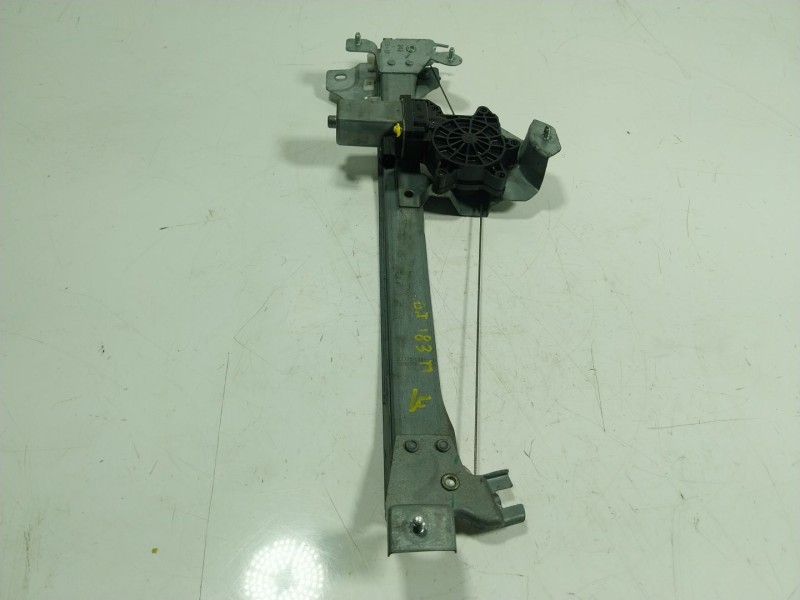 Recambio de elevalunas trasero izquierdo para renault zoe life referencia OEM IAM  827218510R 