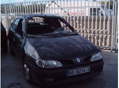 renault megane i berlina hatchback (ba0) del año 1998